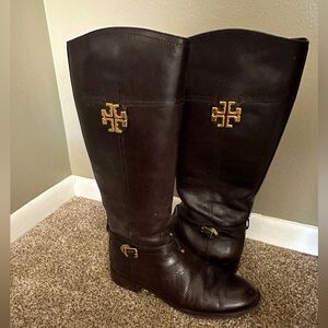 Tory Burch boot